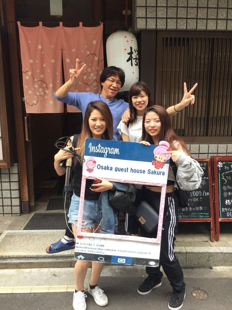 Osaka Guesthouse Sakura Exteriör bild
